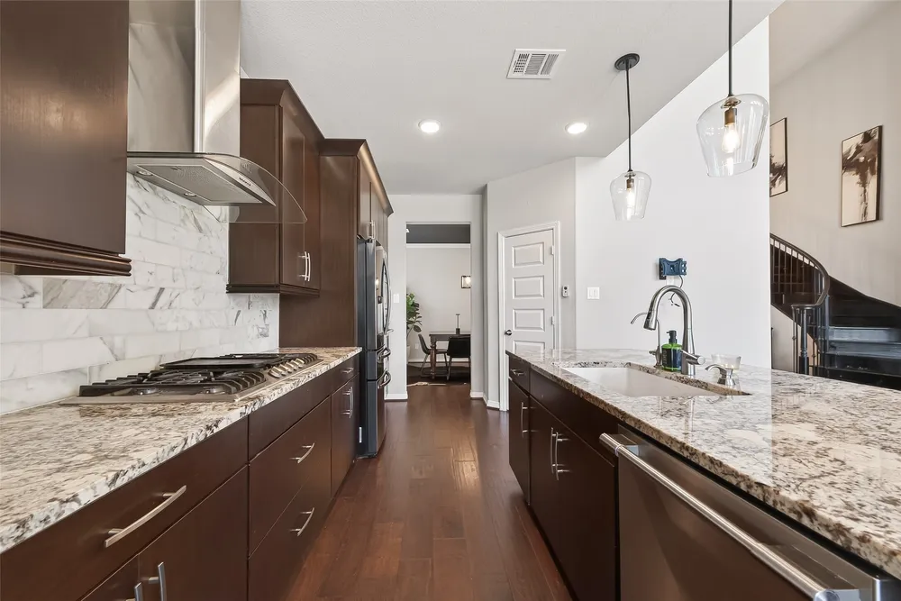 2551 Artichoke Park Dr, Richmond, TX 77406