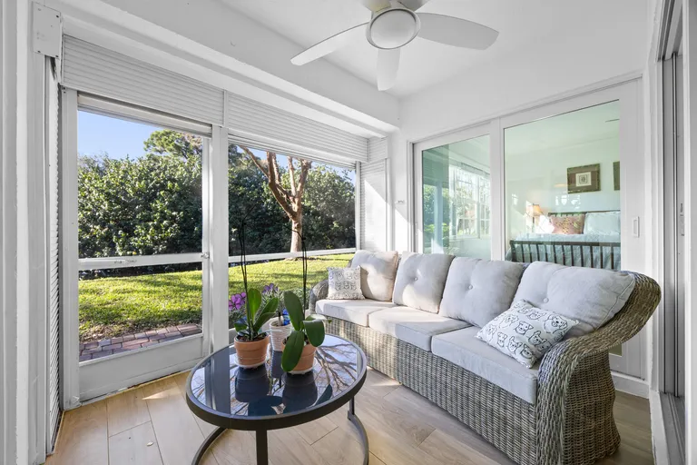 17276 Boca Club Blvd, Boca Raton, FL 33487