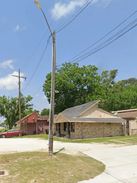 6213 Laura Koppe Rd, Houston, TX 77016