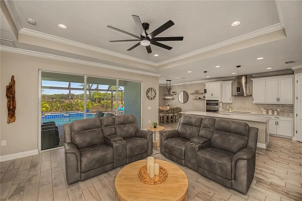 19879 Bridgetown Loop, Venice, FL 34293