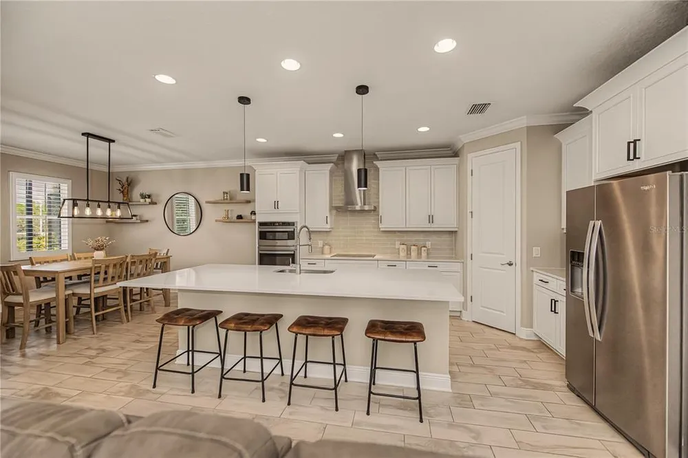 19879 Bridgetown Loop, Venice, FL 34293
