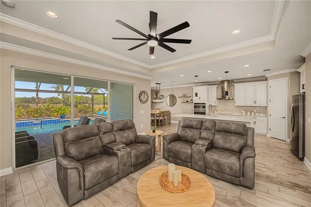 19879 Bridgetown Loop, Venice, FL 34293