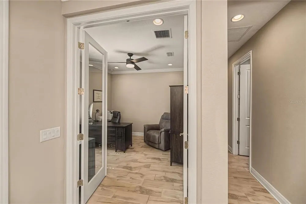 19879 Bridgetown Loop, Venice, FL 34293