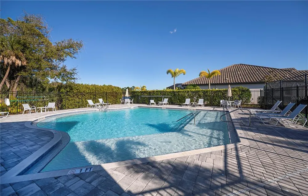 19879 Bridgetown Loop, Venice, FL 34293