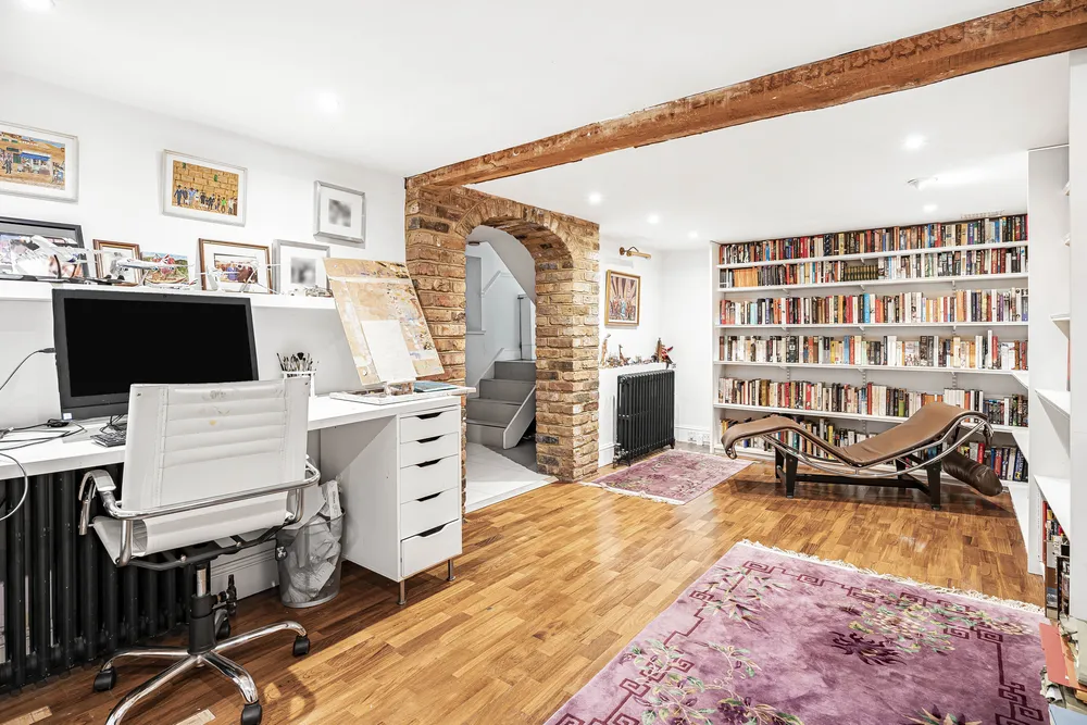 Hadley Road, Barnet, EN5