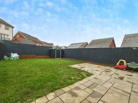 Covert Close, Axminster thumb 2