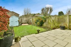 Glovers Close, HERTFORD