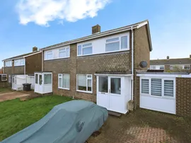 Swinburne Avenue, Eastbourne photo
