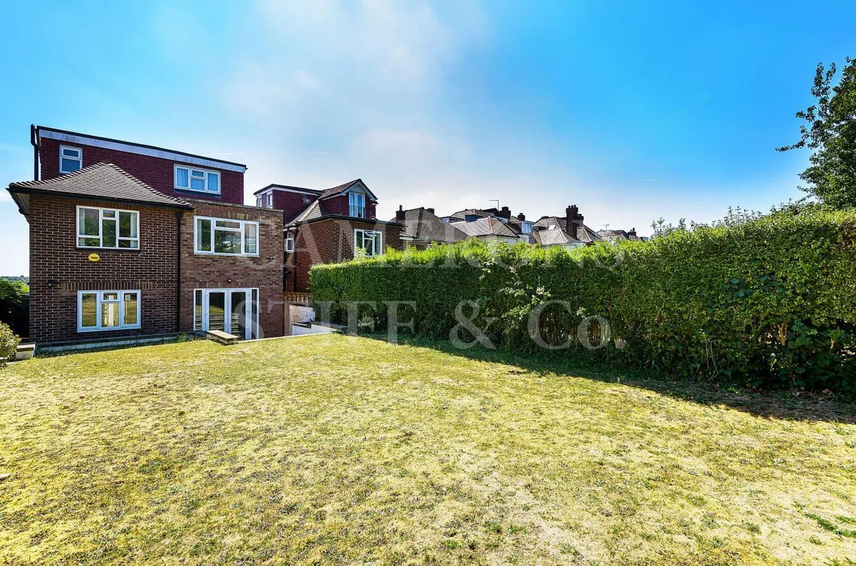 Dollis Hill Lane, London