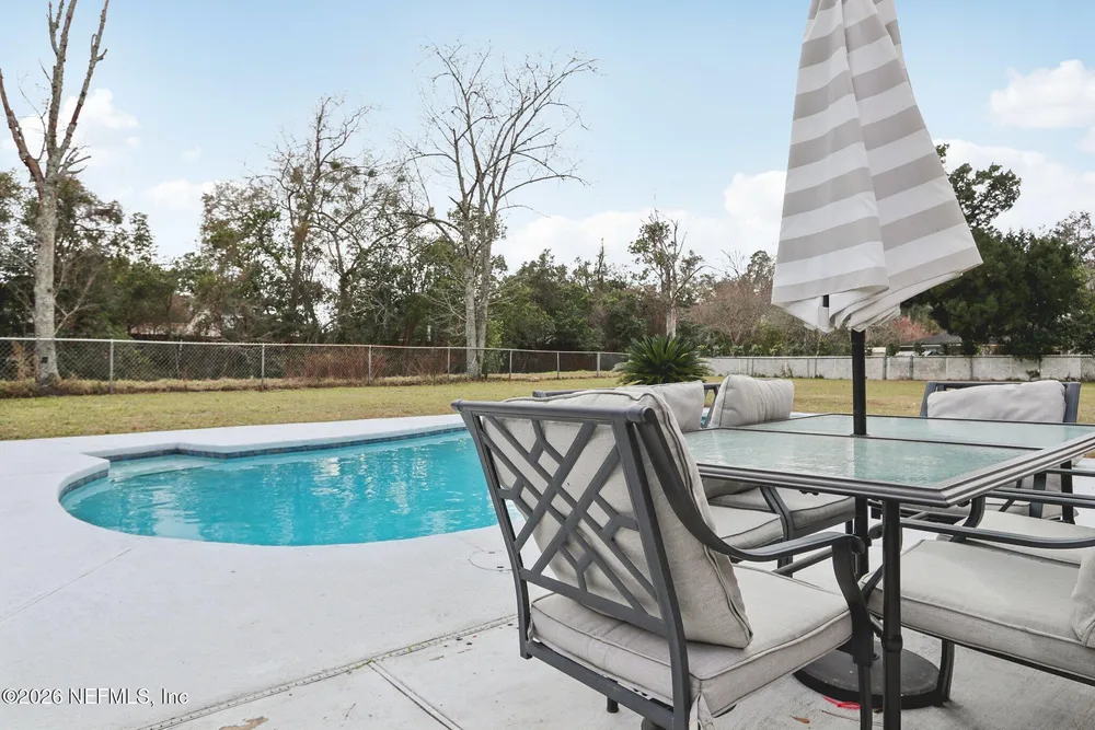 9190 Tottenham Ct, Jacksonville, FL 32257