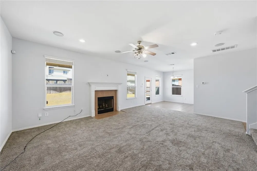 6717 Mundo Dr, Waco, TX 76712