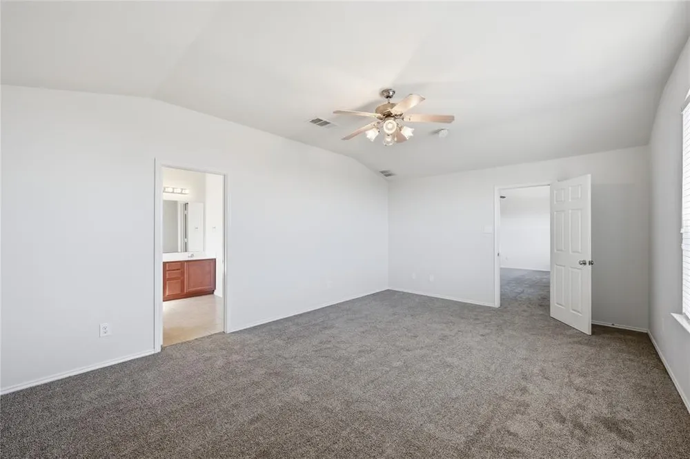 6717 Mundo Dr, Waco, TX 76712