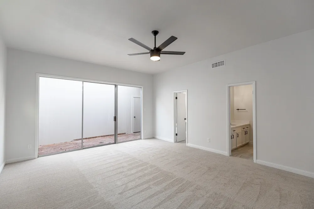 20 Charleston St N, Sugar Land, TX 77478