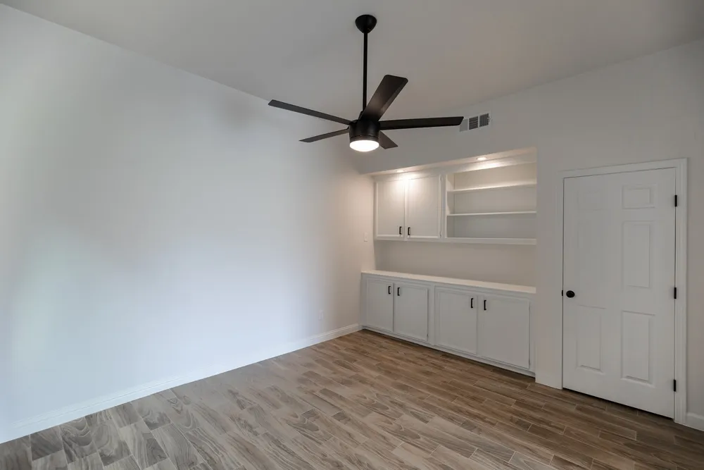 20 Charleston St N, Sugar Land, TX 77478