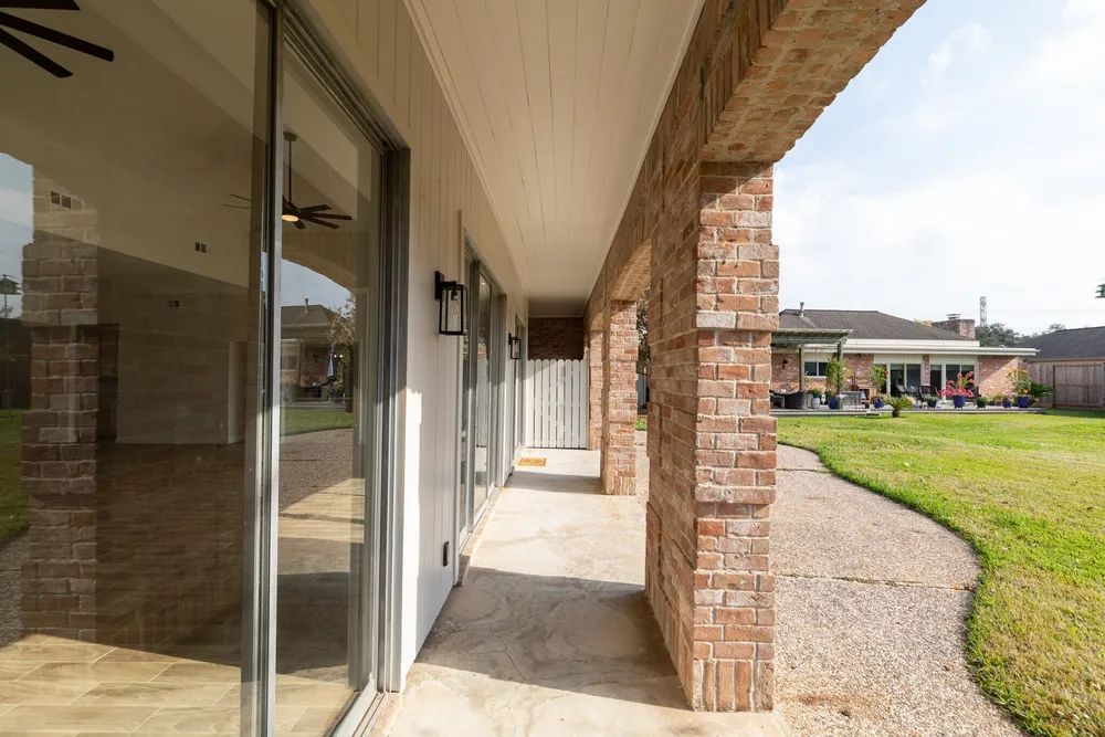 20 Charleston St N, Sugar Land, TX 77478