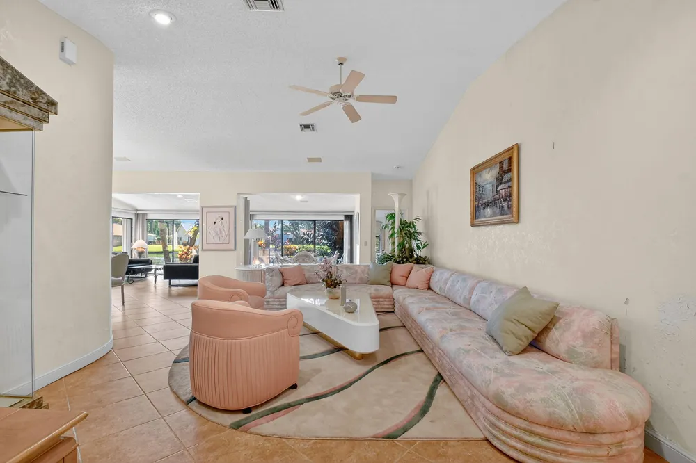 4698 Sextant Circle, Boynton Beach, FL 33436