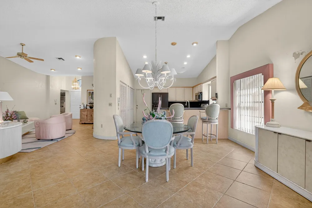 4698 Sextant Circle, Boynton Beach, FL 33436