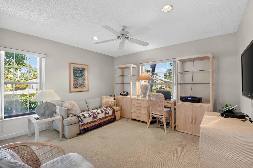4698 Sextant Circle, Boynton Beach, FL 33436