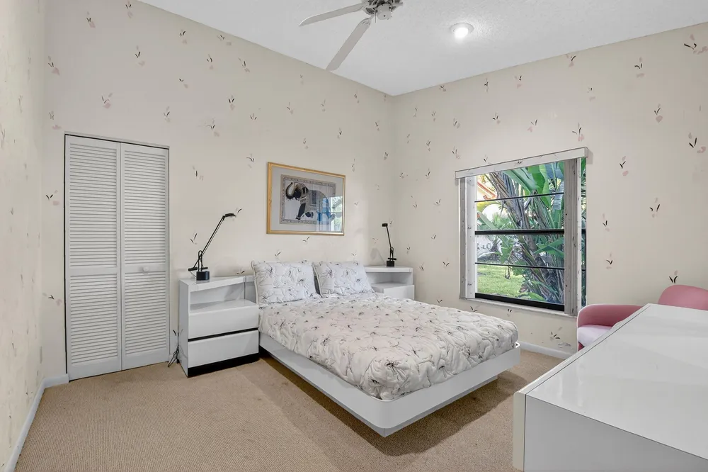4698 Sextant Circle, Boynton Beach, FL 33436