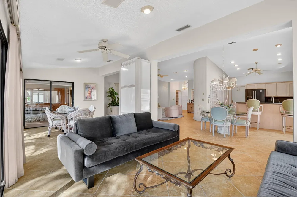 4698 Sextant Circle, Boynton Beach, FL 33436