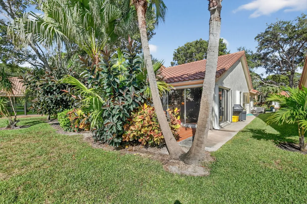 4698 Sextant Circle, Boynton Beach, FL 33436