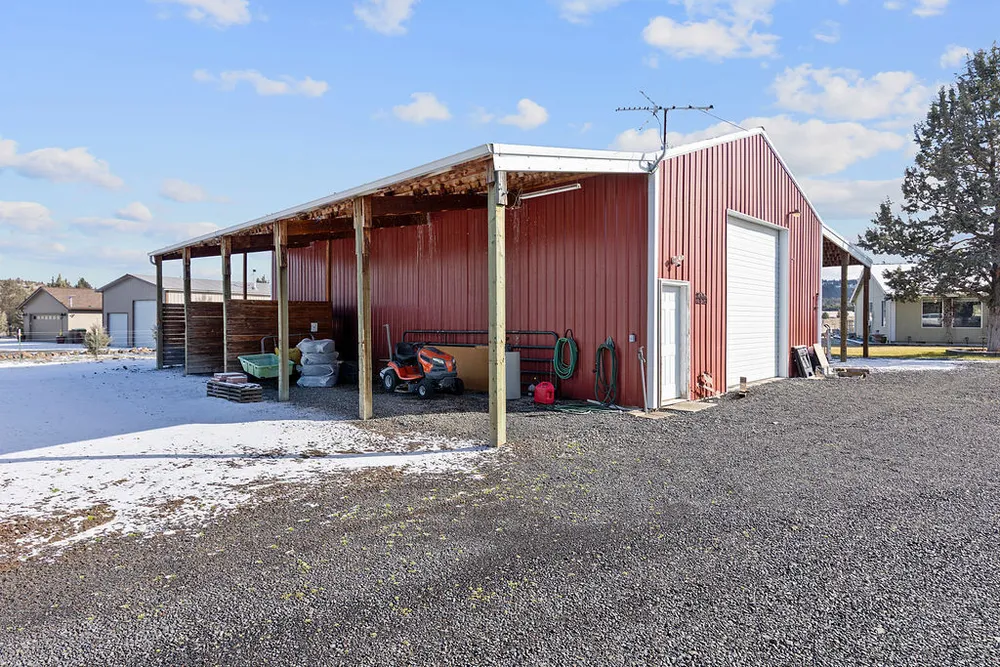 13574 SE Southwood Dr, Prineville, OR 97754