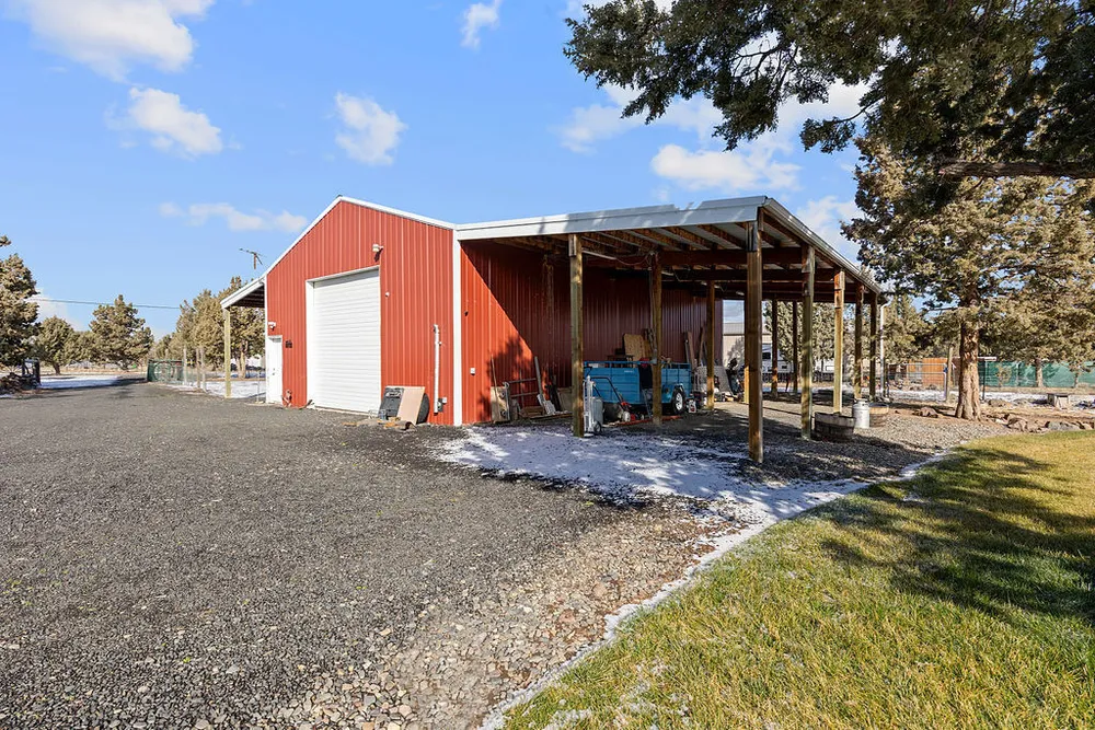 13574 SE Southwood Dr, Prineville, OR 97754