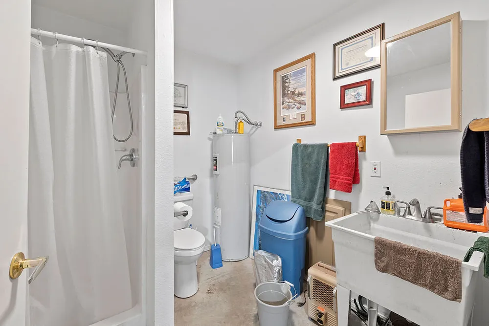 13574 SE Southwood Dr, Prineville, OR 97754