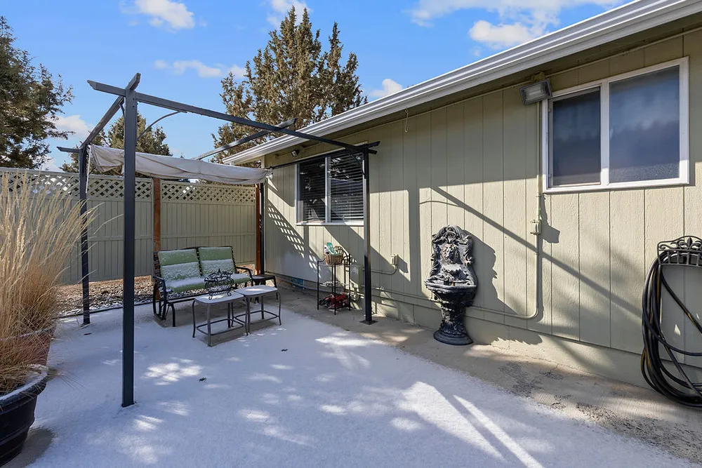 13574 SE Southwood Dr, Prineville, OR 97754