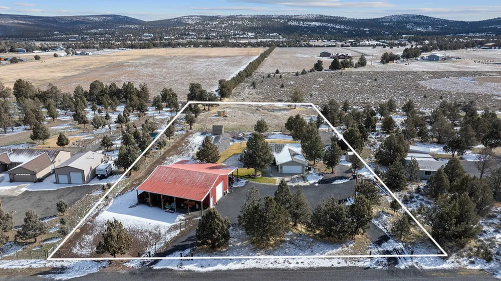 13574 SE Southwood Dr, Prineville, OR 97754