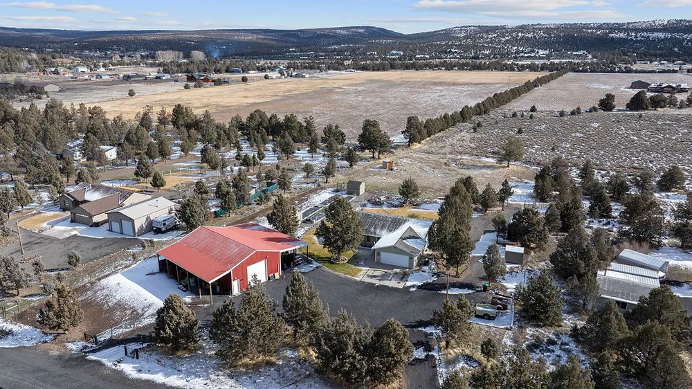 13574 SE Southwood Dr, Prineville, OR 97754