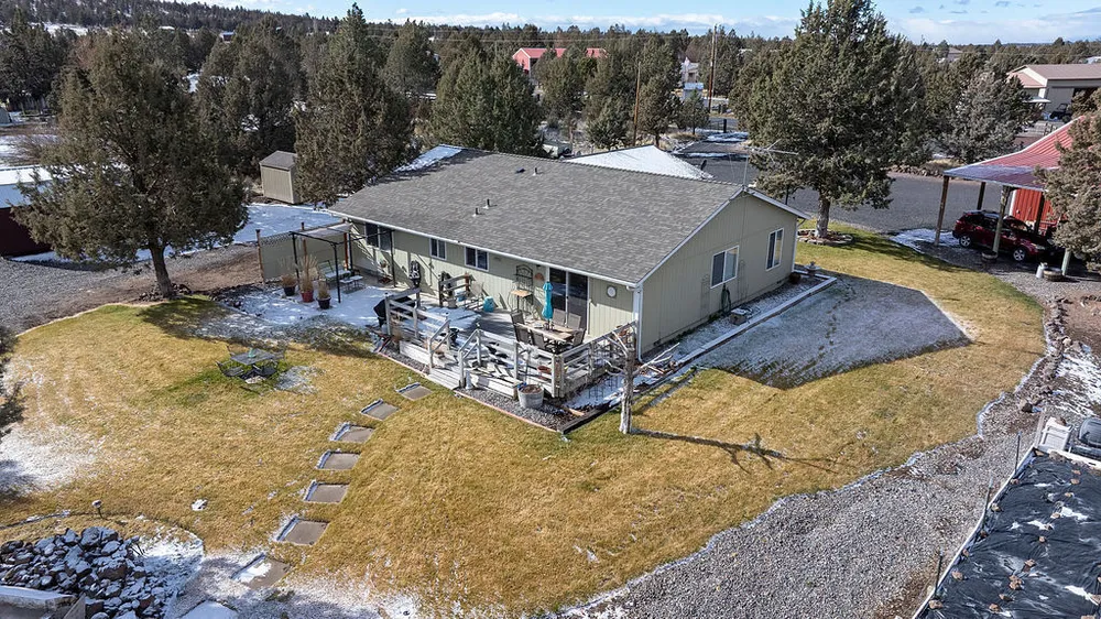 13574 SE Southwood Dr, Prineville, OR 97754