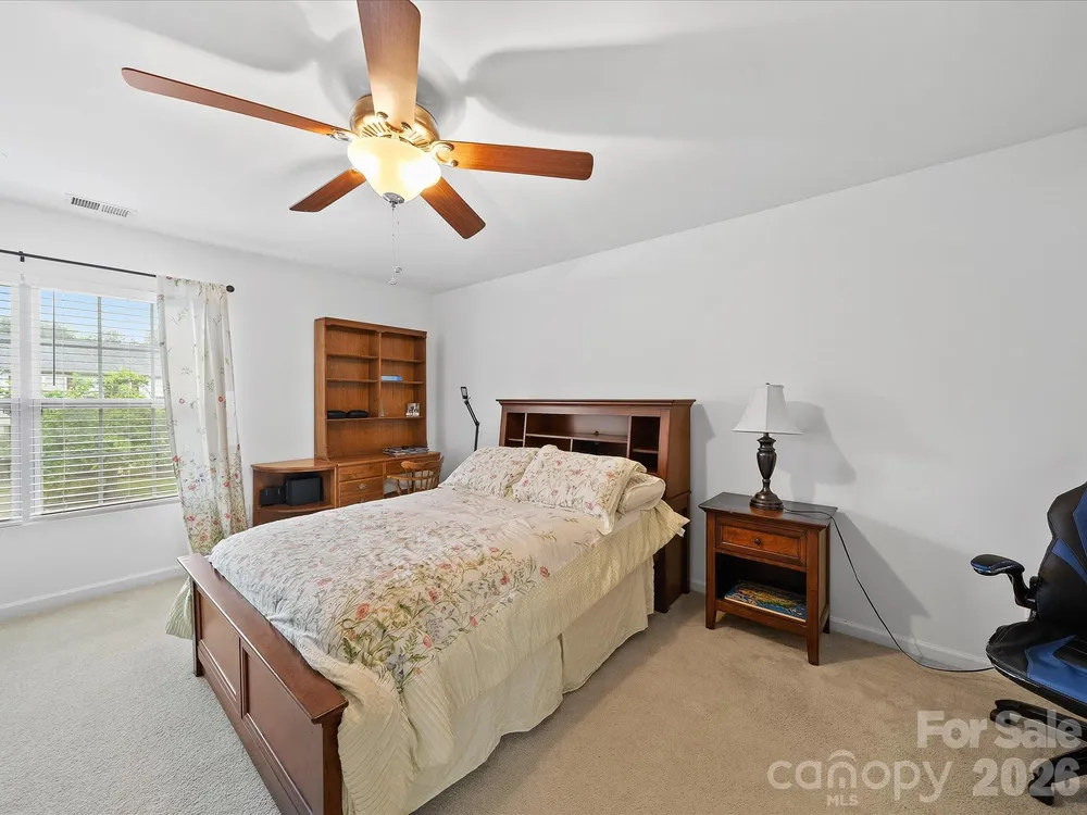 2306 Nettleton Ct, Matthews, NC 28105