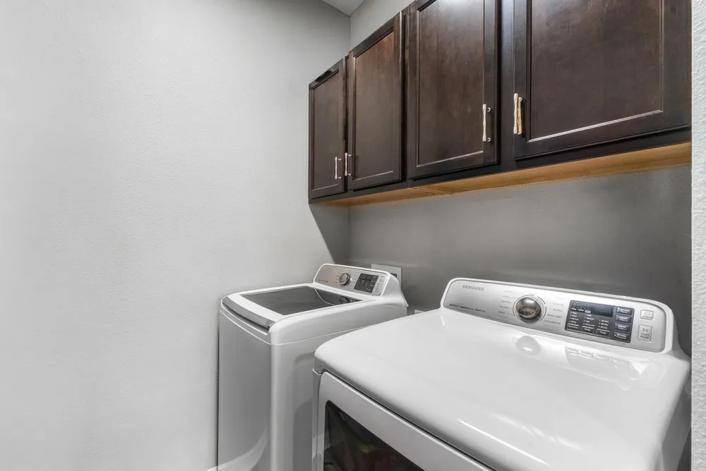 110 65th Ave E, Bradenton, FL 34203