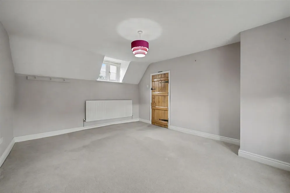 Property carousel item 29