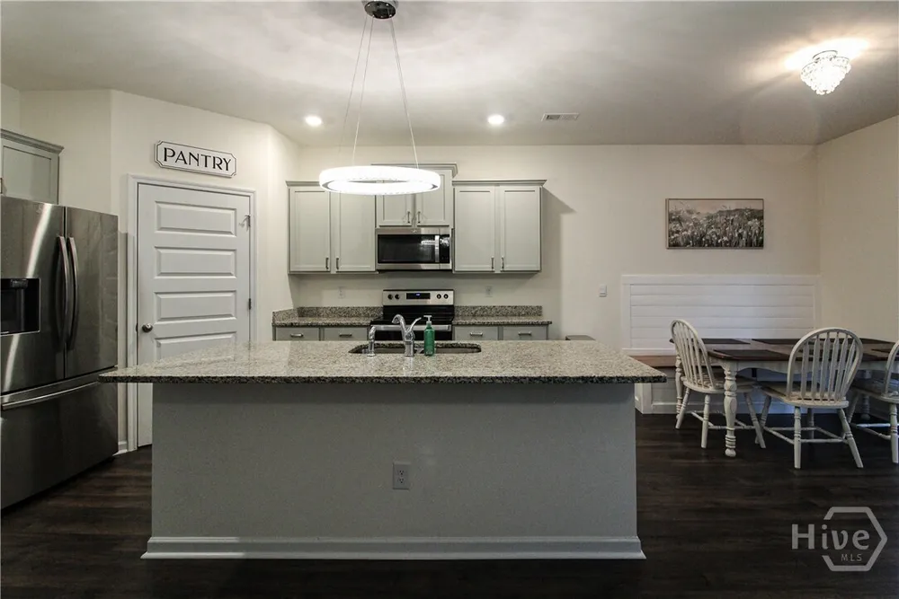 271 Canyon Ferry Way, Hoschton, GA 30548