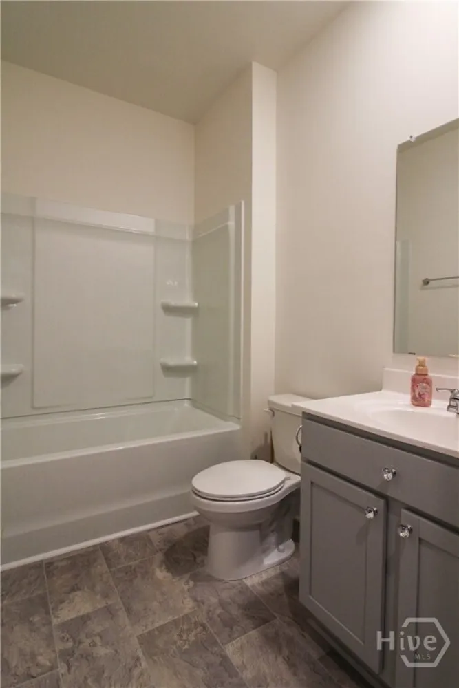 271 Canyon Ferry Way, Hoschton, GA 30548