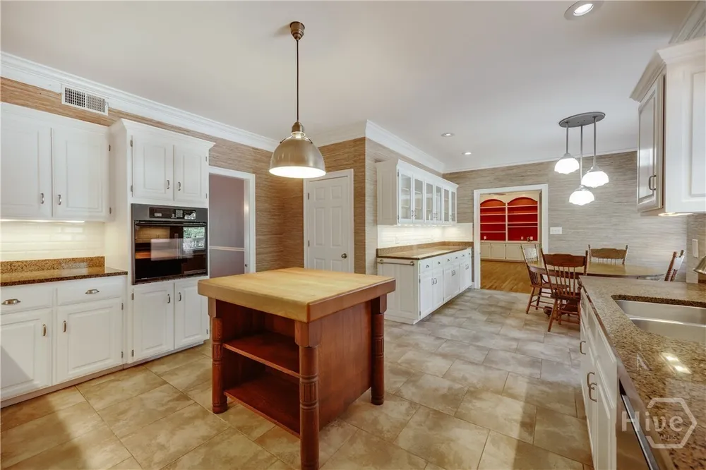 150 Walton Creek Rd, Athens, GA 30607