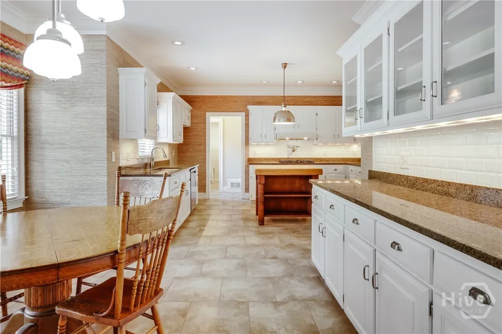 150 Walton Creek Rd, Athens, GA 30607