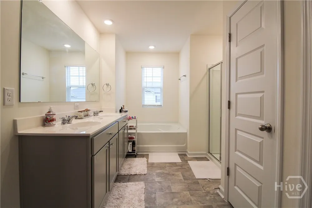 271 Canyon Ferry Way, Hoschton, GA 30548