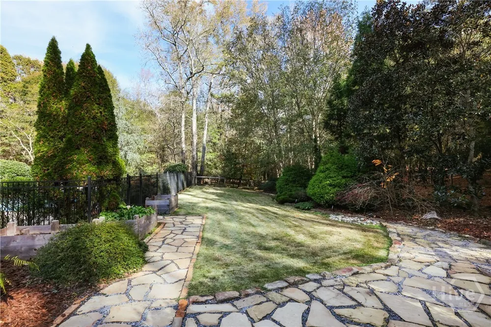 150 Walton Creek Rd, Athens, GA 30607