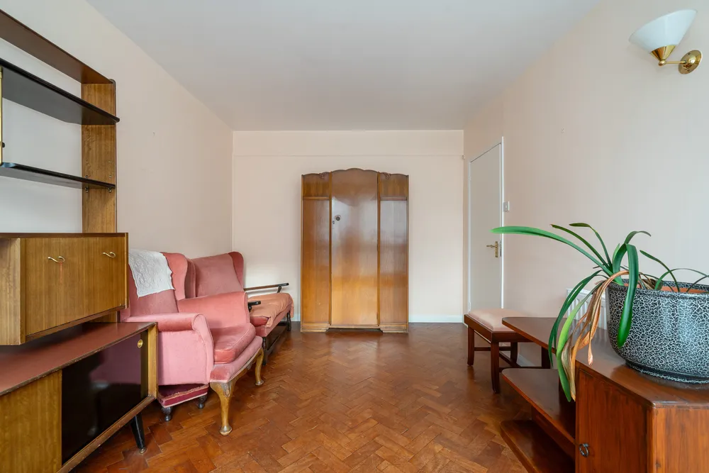 Hermitage Lane, London, NW2