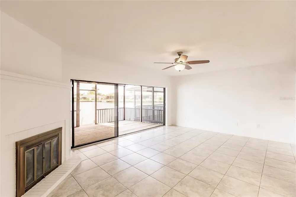 12908 SW Doug Dr, Lake Suzy, FL 34269