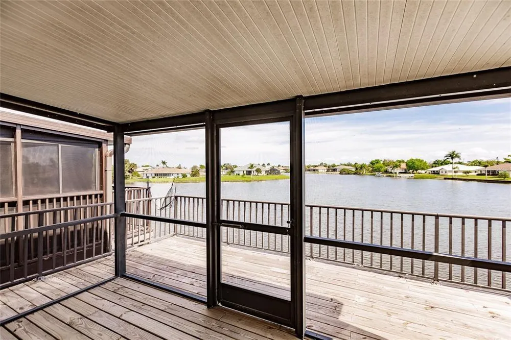 12908 SW Doug Dr, Lake Suzy, FL 34269