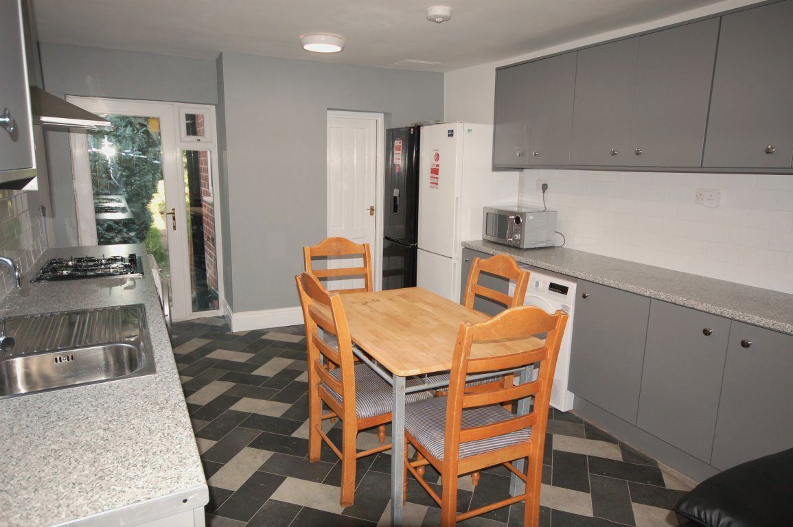 20 Harrow Road, B29 7DN Image 4