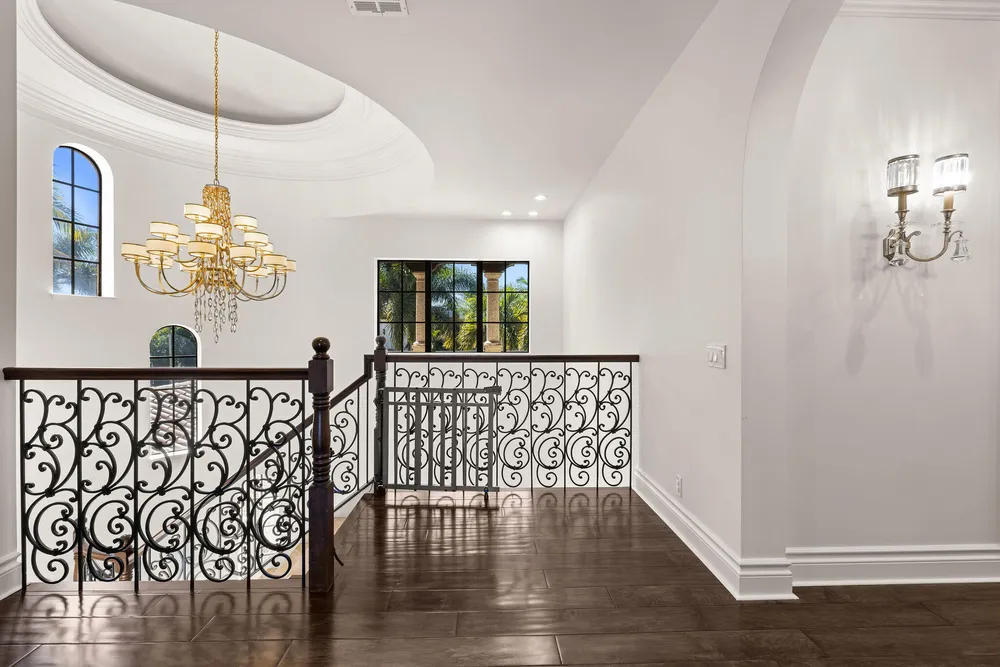 9253 Este Lago Dr, Boca Raton, FL 33496-1053