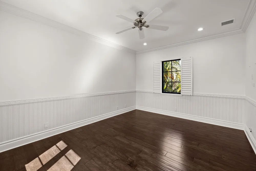 9253 Este Lago Dr, Boca Raton, FL 33496-1053