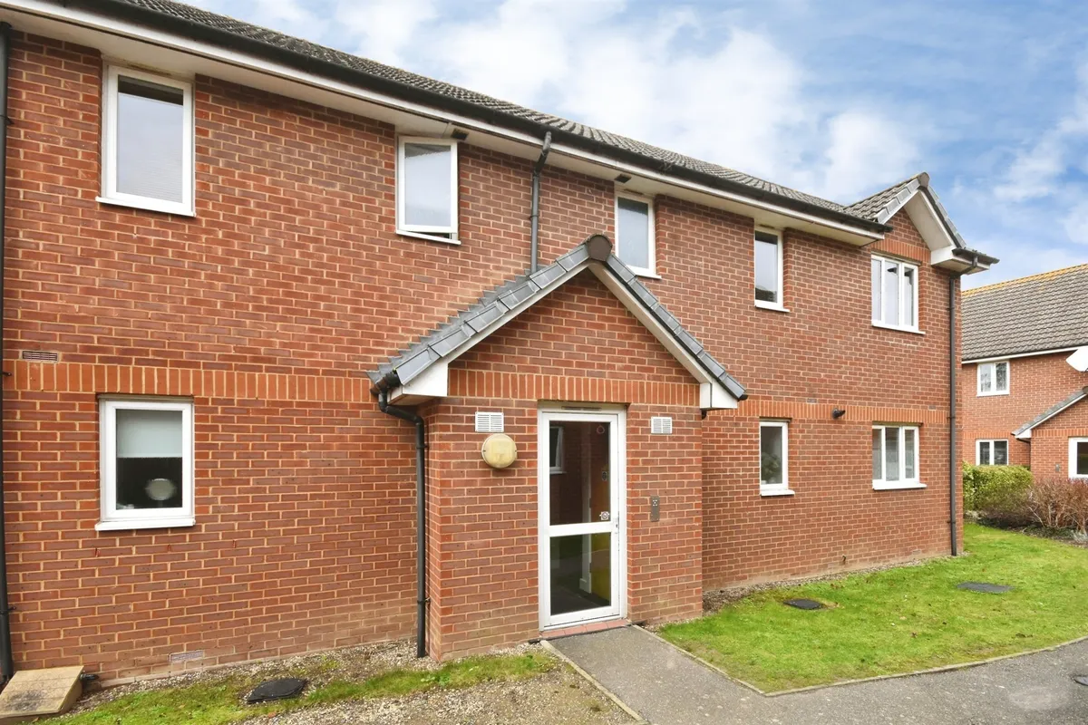 Chiltern Close, CHELMSFORD