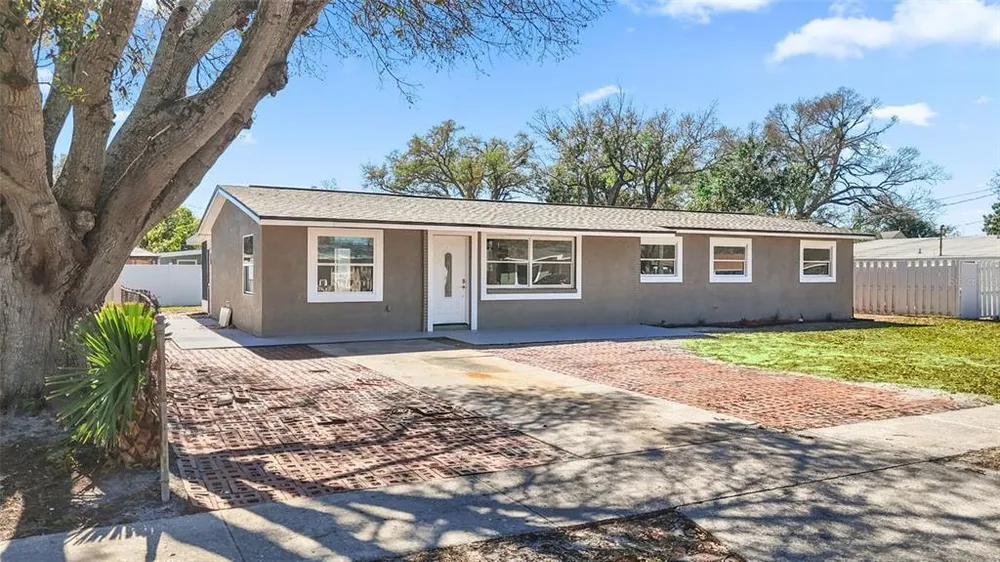 4418 W Fairview Heights, Tampa, FL 33616