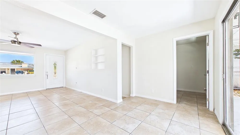 4418 W Fairview Heights, Tampa, FL 33616